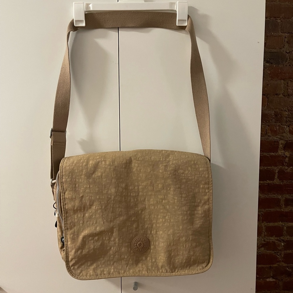 Kipling shoulder messenger bag